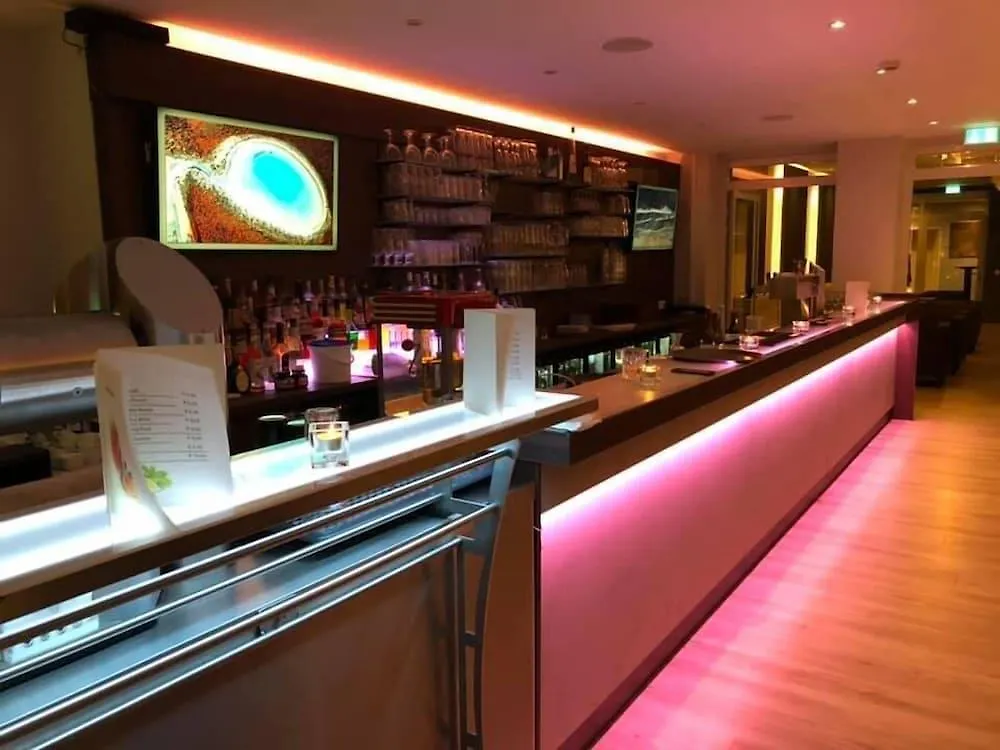 Daemeritzseehotel Berlin 4*,