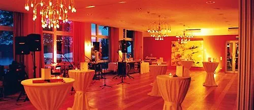 Daemeritzseehotel Berlin 4*,
